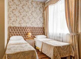 Гостиница Наири Волгоград Стандартный двухместный номер с 2 отдельными кроватями-2